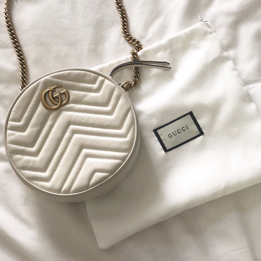 GG Marmont Round Shoulder Bag